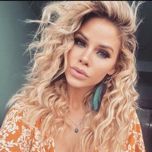 Meet your Posher, Jessa